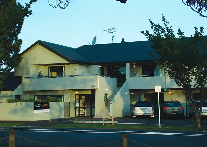 Motel: Stadium Motel